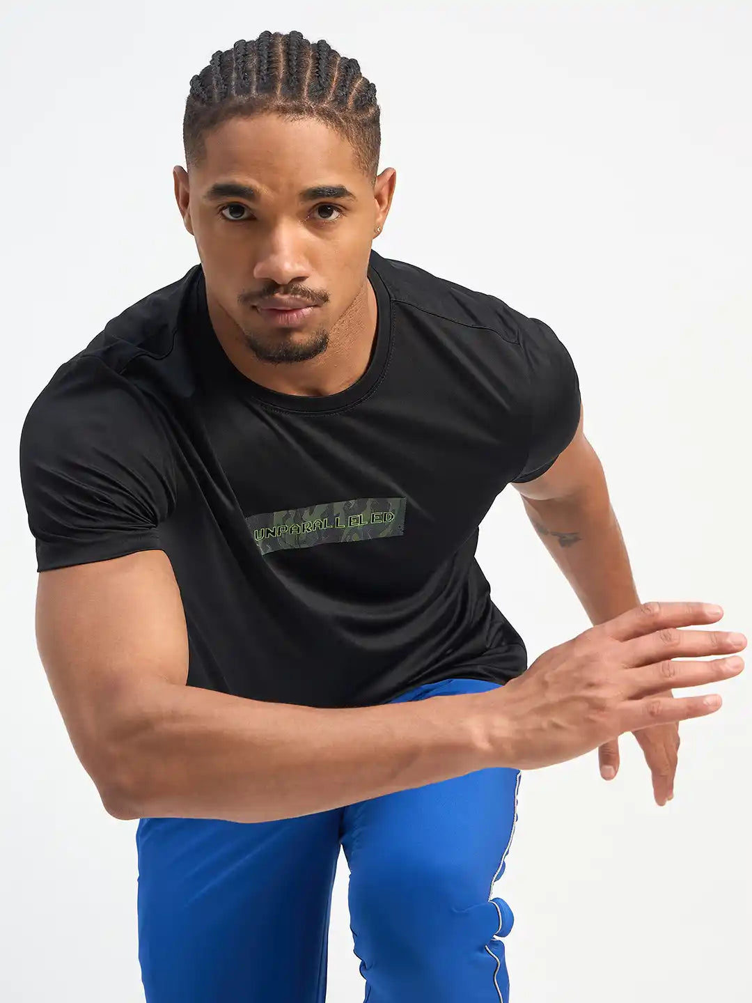 SG H1MT84141 Men Black T-Shirt