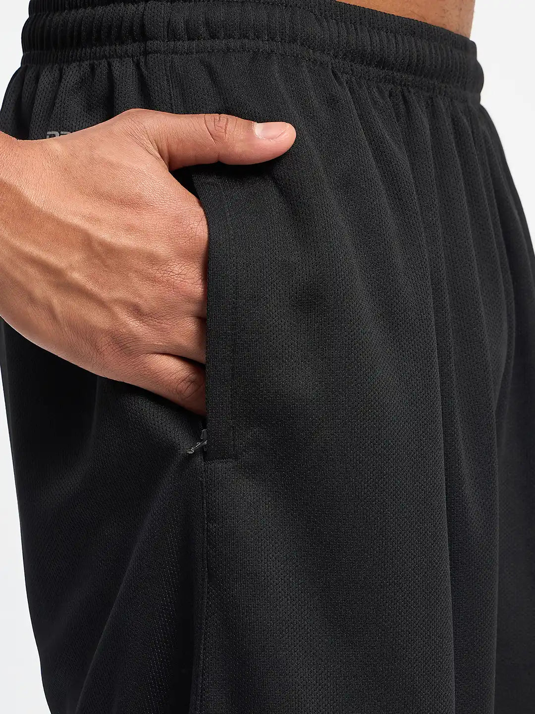 SG H2MS83974 Men Black Shorts