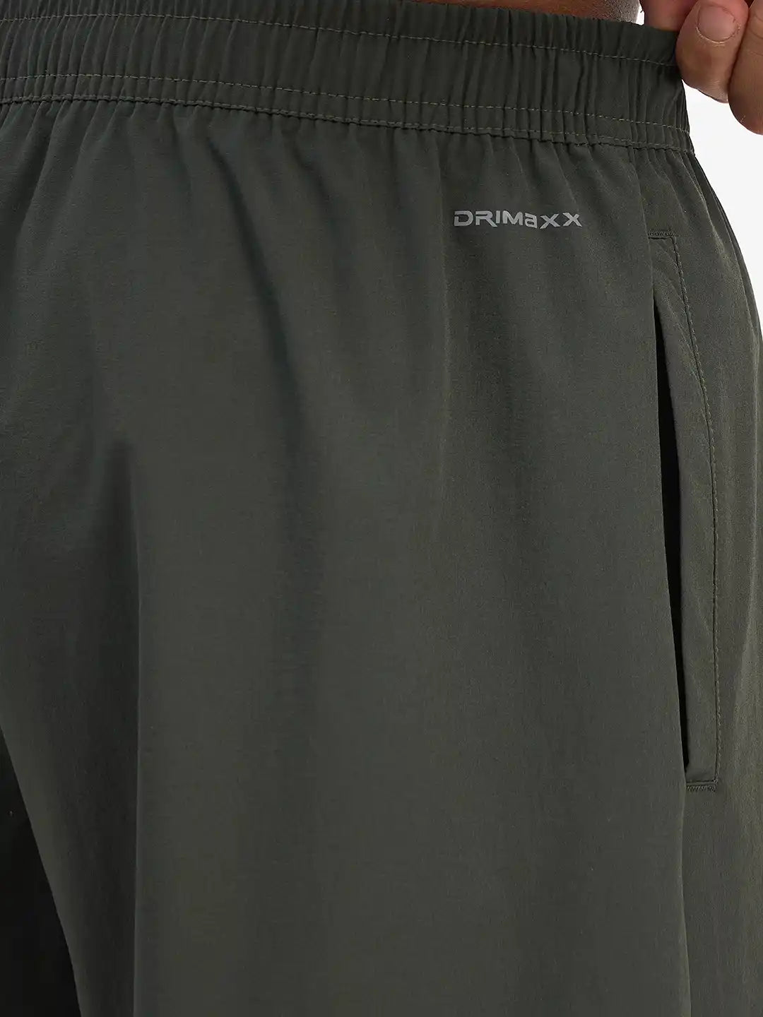 SG H1MTP84023 Men Olive Track Pant