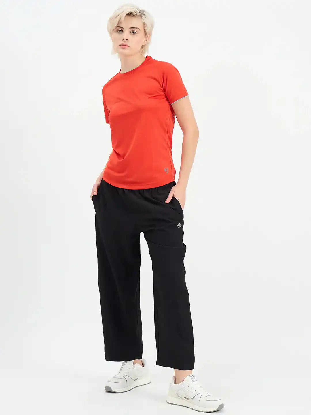 SG H1WTP83471 Women Black Track Pant