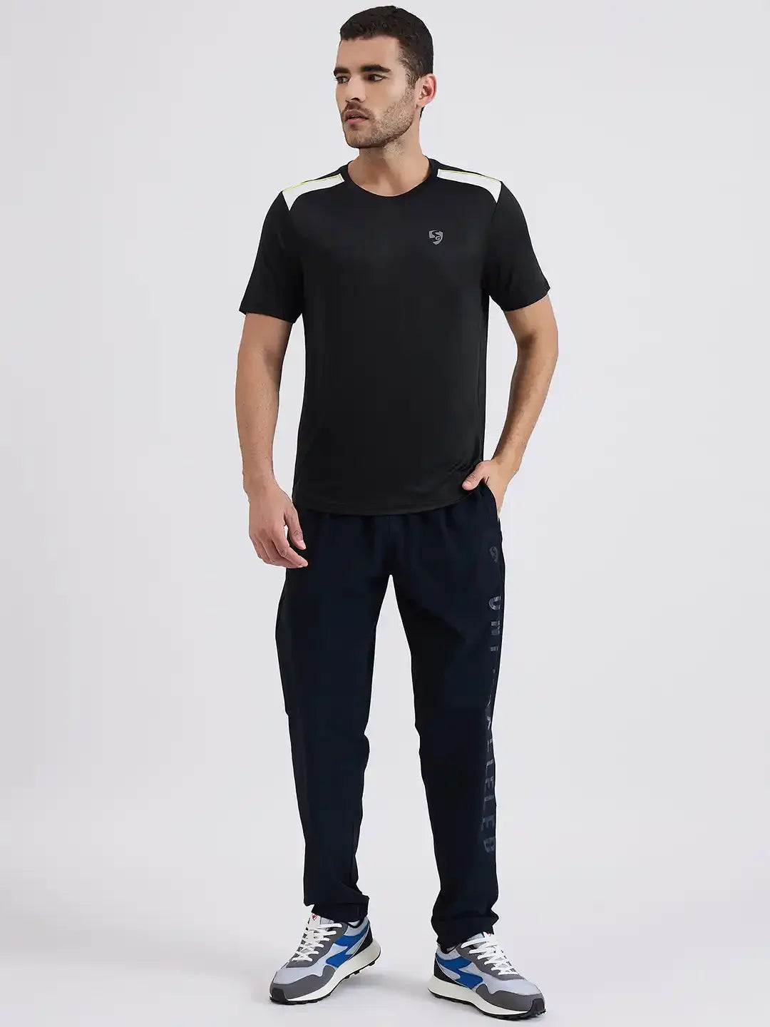 SG H1MT84161 Men Black T-Shirt