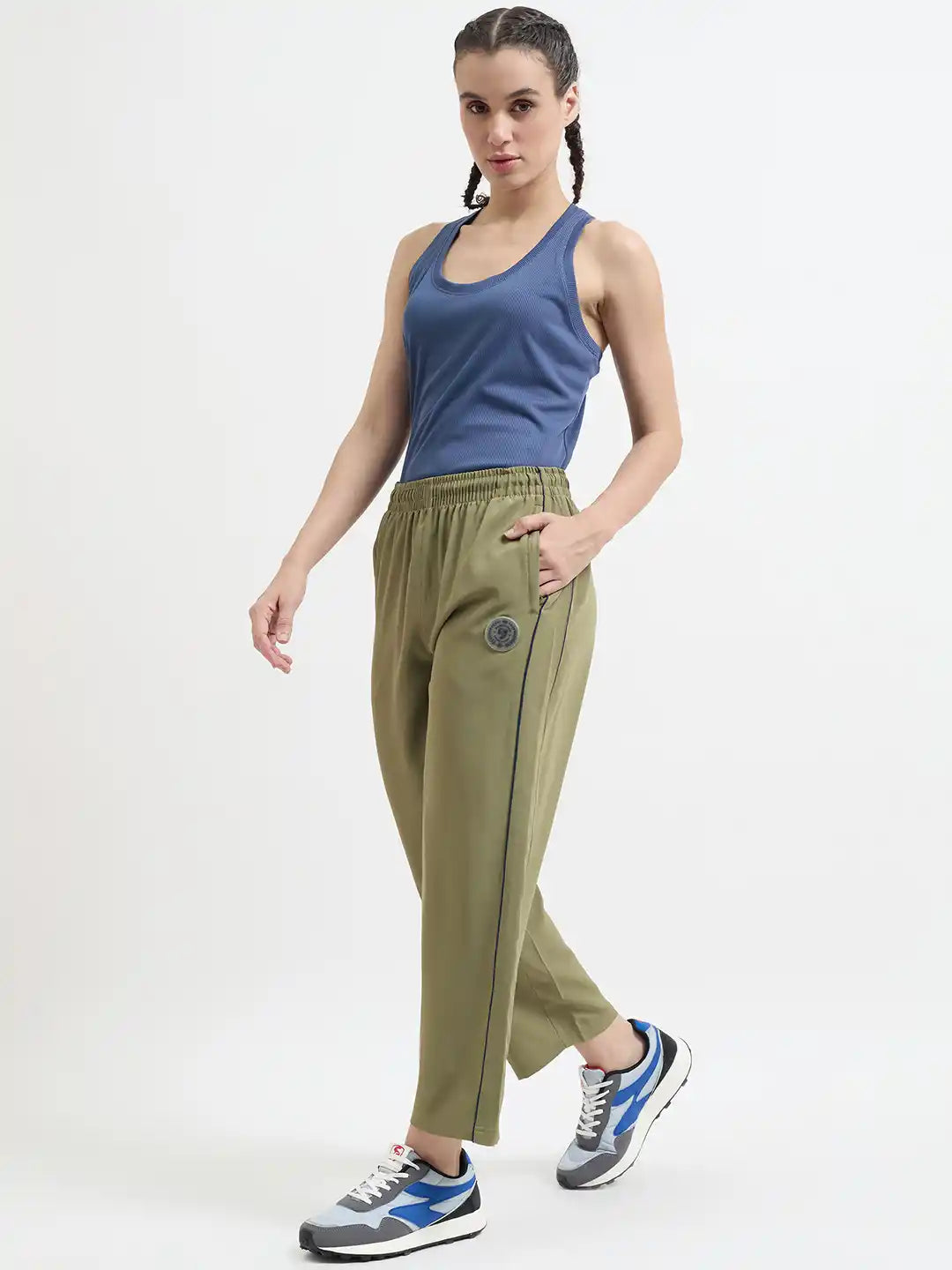 SG H1WTP83502 Women Khaki Track Pant
