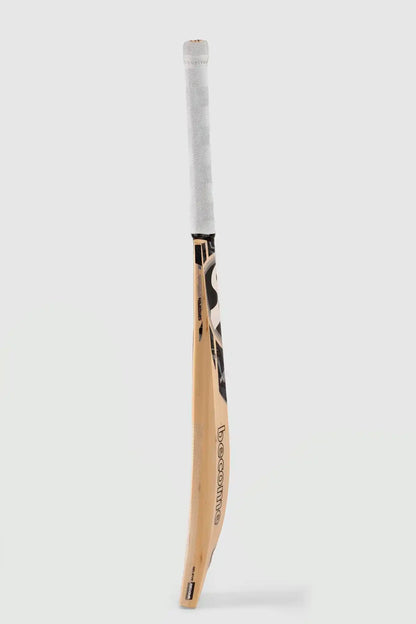 SG Titan 2.0 Kashmir Willow Bat