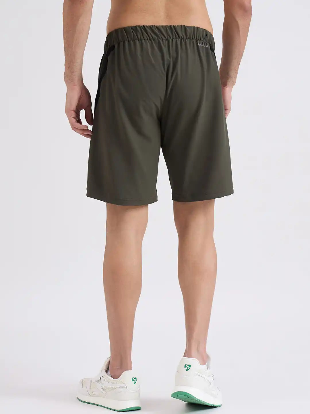 SG H1MS83902 Men Dry Leaf Shorts