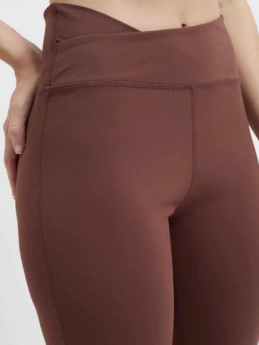 SG H1WL83371 Women Brown Legging