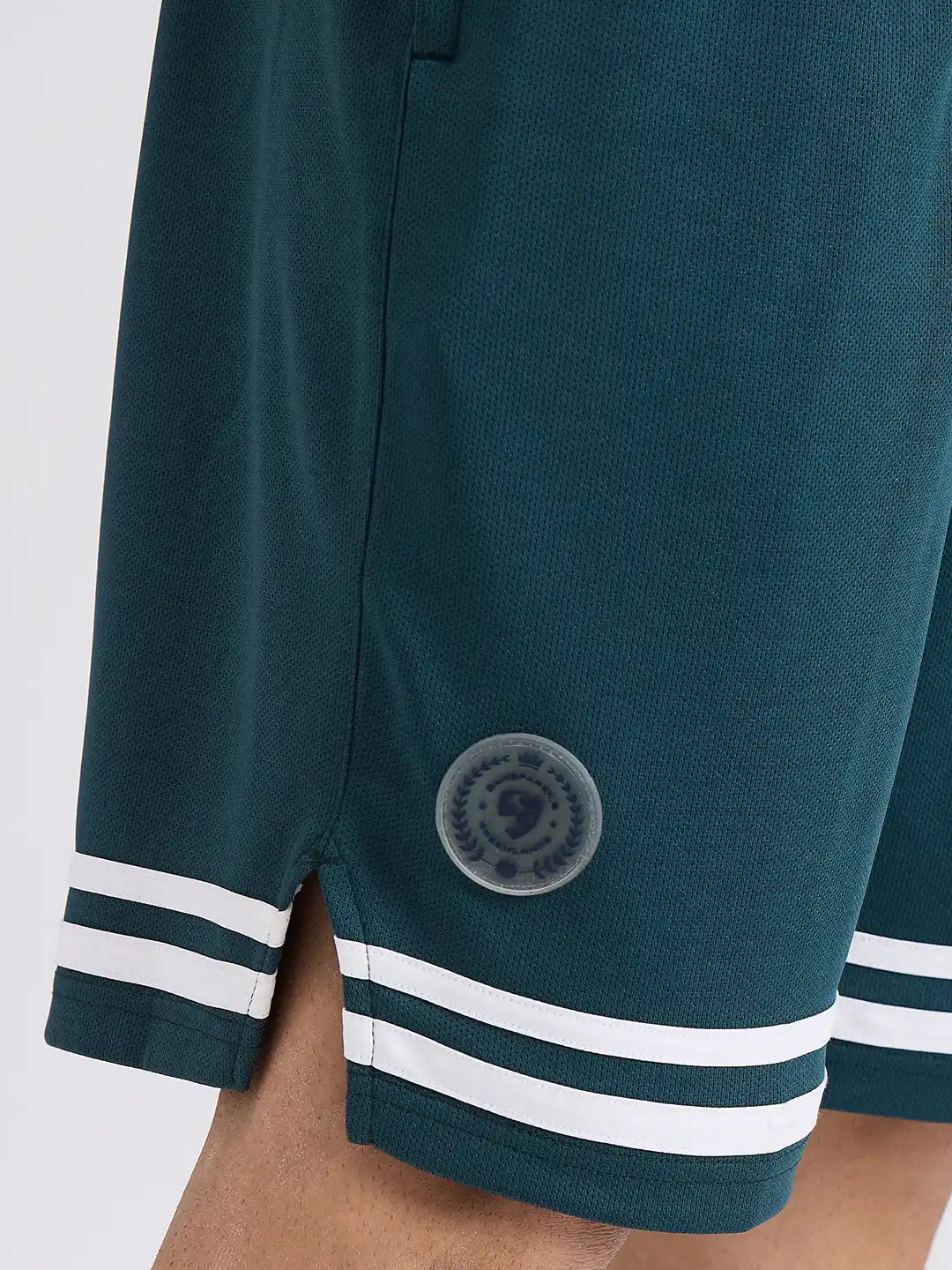 SG H2MS83973 Men Forest Green Shorts
