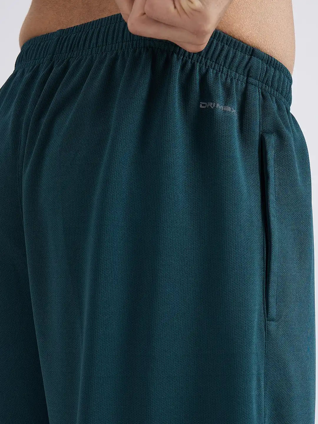 SG H2MS83973 Men Forest Green Shorts