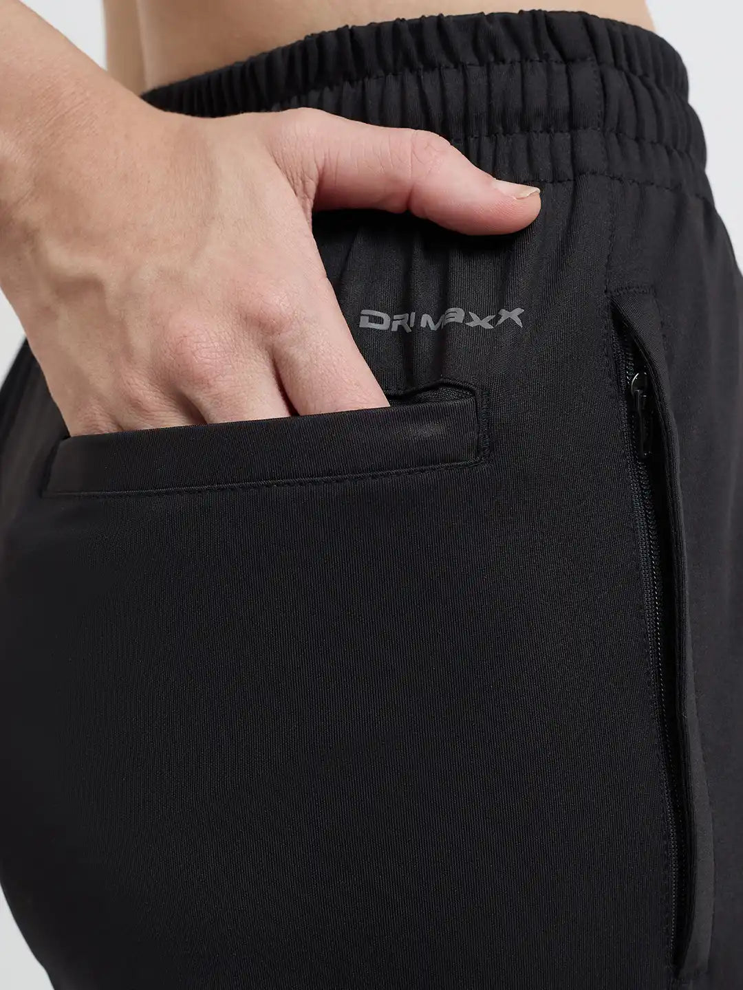 SG H1WTP83461 Women Black Track Pant