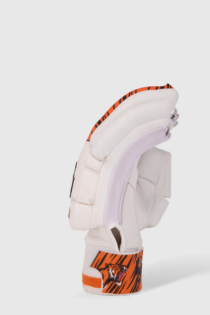 SG Test Roar Batting gloves
